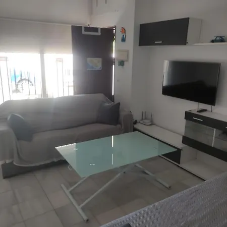 En Planta Baja Con Vistar Al Mar Апартаменты